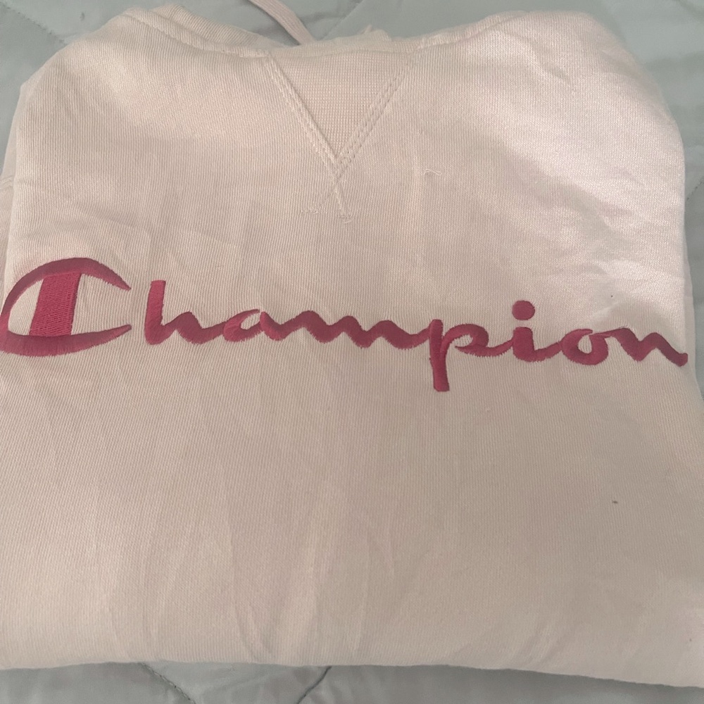 Women’s Champion Sweatshirt